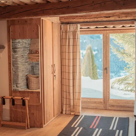 Authentique Avec Jacuzzi Proche De Val D'isere בקתה סנט-פואה-טארונטז