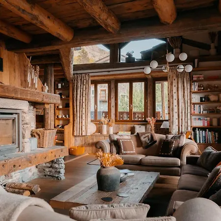 Chalet Authentique Avec Jacuzzi Proche De Val D'isere *